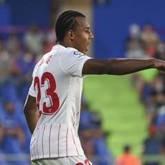 El Sevilla se planta en 80 'kilos' por Koundé a 48 horas del cierre del mercado