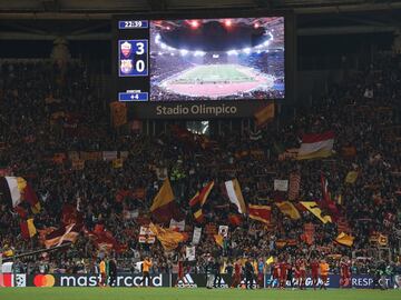 El Roma festejó la clasificación tras el final del partido.