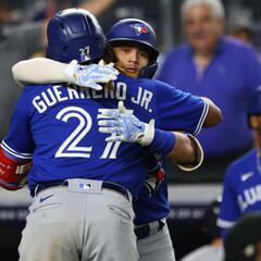 MLB round-up: Blue Jays on best streak since 2016, Giants first to 90 wins