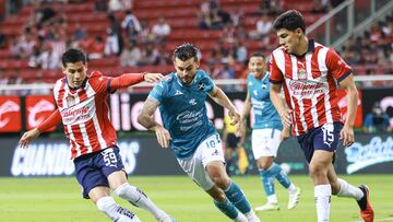(L-R), Juan Brigido of Guadalajara and Nicolas Benedetti of Mazatlan during the game Guadalajara vs Mazatlan FC, corresponding to Round 11 of the Torneo Apertura 2023 of the Liga BBVA MX, at Akron Stadium, on September 26, 2023.
<br><br>
(I-D), Juan Brigido de Guadalajara y Nicolas Benedetti de Mazatlan durante el partido Guadalajara vs Mazatlan FC, correspondiente a la Jornada 11 del Torneo Apertura 2023 de la Liga BBVA MX, en el Estadio Akron, el 26 de Septiembre de 2023.
