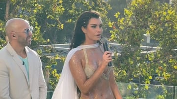 Insólito momento: Emilia Dides daba su discurso como Reina de Viña cuando se anunció a una segunda ganadora