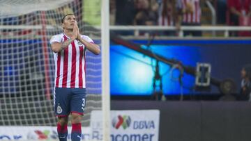 Salcido dejó un mejor sueldo con Tigres para cumplir sueño en Chivas