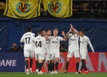 1-2. Daniel Wass celebr¨® el segundo gol.