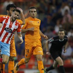 El Lugo no pierde en la primera jornada desde el ascenso