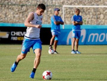 Primer entrenamiento de la Selección pensando en Bolivia