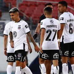 Los 5 albos que perderían terreno con un nuevo DT