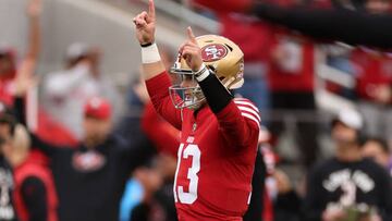 El mariscal de campo comandó a los San Francisco 49ers en el triunfo ante Seattle Seahawks en la ronda de comodines de la NFL.