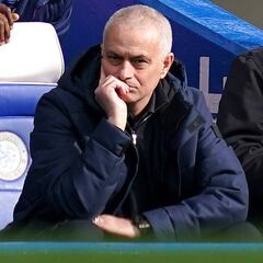 Mou se aleja de la Champions