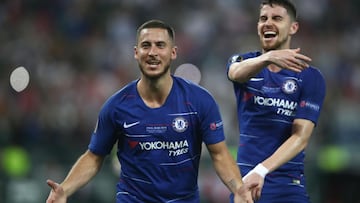Messi and Ronaldo the only players who can replace Hazard – David Luiz