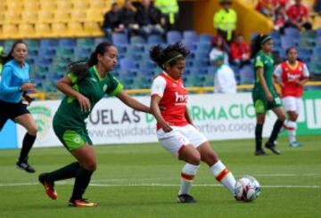 El fútbol femenino debuta en El Campín con triunfo de Santa Fe