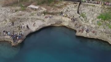 La zona de buceo conocida como La Piscinita, en la isla de San Andrés, Caribe colombiano, con mucha gente intentando avistar tiburones.