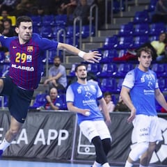 Al Barça le basta con la primera parte para arrollar al Valladolid