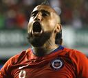 Vidal se consolida como el volante más goleador de la Roja