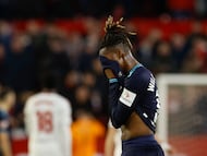 SEVILLA, 24/01/2026.- El delantero del Athletic Club, Nico Williams, durante el encuentro correspondiente a la jornada 21 de Laliga EA Sports que disputan hoy sábado Sevilla y Athletic Club en el estadio Sánchez Pizjuán de Sevilla. EFE / Julio Muñoz.
