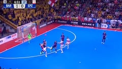 Cuando intentas una chilena y acaba en suceso: el Palau entró en ebullición