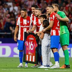 Atlético de Madrid homenajea a Héctor Herrera tras su salida