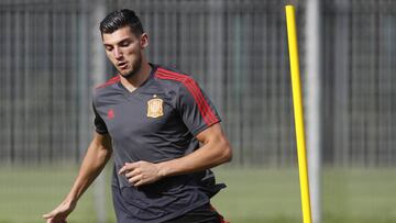 El Huesca sigue esperando a Rafa Mir