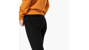 Pantalones push up... ¡y tómate con calma la operación bikini!