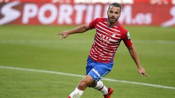 Soldado y Machís ponen líder al Granada.