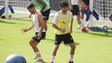 12/08/21 ENTRENAMIENTO DEL VALENCIA 
 GAYA
 CARLOS SOLER
 