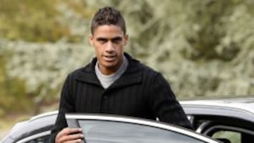 Varane volverá a bajar el ritmo para acabar con la inflamación de su rodilla operada.