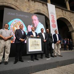Gobierno de Jalisco rinde homenaje a José Sulaimán