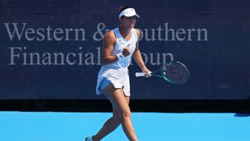 Jessica Bouzas celebra un punto contra Taylor Townsend en Cincinnati Open.