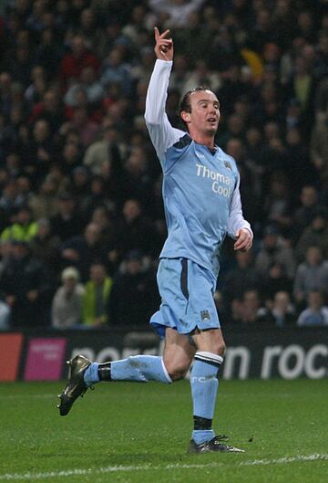 El irlandés actualmente se encuentra sin equipo. Canterano del Manchester City en 2010 dejó el club de su vida para marcharse al Aston Villa.