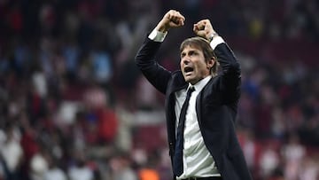 Conte celebrando un gol.