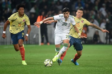 La Selección Colombia cayó goleada ante Argelia en el amistoso que se disputó en Lille. Mahrez fue la gran figura del partido al marcar doblete. 