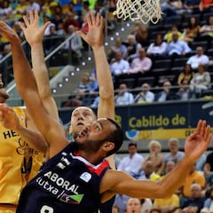 El Gran Canaria derriba al coloso para jugársela en Vitoria