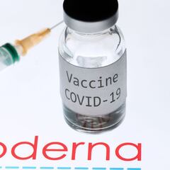 Estados Unidos aprueba el uso de emergencia de la vacuna de Moderna