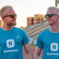 Dos saltos mundiales