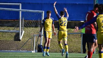 Yago Paredes marcó el gol de la victoria de la AD Alcorcón B frente al CD Diocesano (1-0) en el Anexo Santo Domingo.