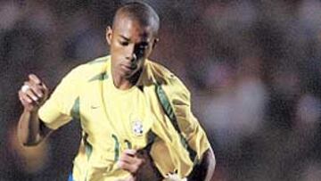 <b>INTERNACIONAL. </b>Su capacidad de desborde le llevó a la selección.