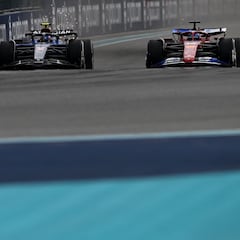Sainz: “No te puedes mover tanto como hizo Hamilton”