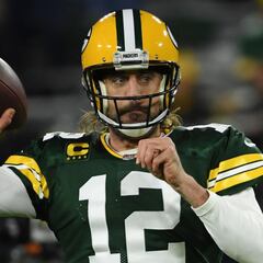 Browns 22-24 Packers: Rodgers beats Favre record in Green Bay win