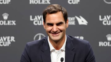 El tenista suizo Roger Federer atiende a los medios de comunicaci¨®n en la rueda de prensa previa a la Laver Cup.