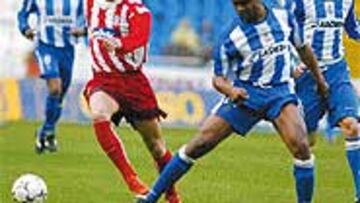 <b>MAL DÍA</B>. Torres no tuvo en Riazor una de sus mejores actuaciones.