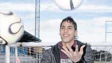 <b>A PARES. </b>Le paró al Majadahonda lo que Leo al Betis: dos penaltis. Además, Joel marcó.