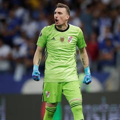 ¡Franco Armani fue la figura del partido con dos penales atajados!