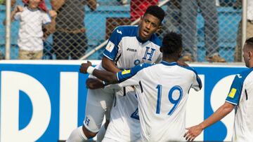 El delantero hondureño fue duro con el proceso de la ‘H’ donde se quedaron fuera de Rusia 2018 y pide que venga un estratega que les enseñe a ganar.