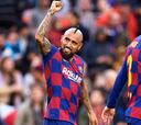 Arturo Vidal anotó y fue clave en la goleada del Barcelona