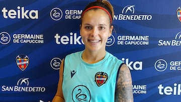 Claudia Zornoza, jugadora del Levante.
