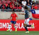 Chile domina, pero sólo empata en debut ante Paraguay