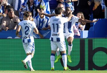 Fue el clavo ardiendo al que se agarró la afición del Leganés para creer en la permanencia. Una asistencia y un gol le hicieron el protagonista del partido ante el Valladolid.
