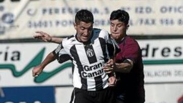 El Vecindario recibe al Marino.