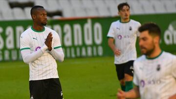 El Racing sigue sin arrancar