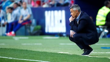 GRAF808. MADRID, 13/04/2019.- El entrenador del Celta de Vigo Fran Escrib&aacute; durante el partido de la trig&eacute;simo segunda jornada de Liga en Primera Divisi&oacute;n que Atl&eacute;tico de Madrid y Celta de Vigo juegan esta tarde en el Wanda Metr