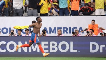 Jhon Córdoba dice ‘presente’: Gol y figura ante Costa Rica